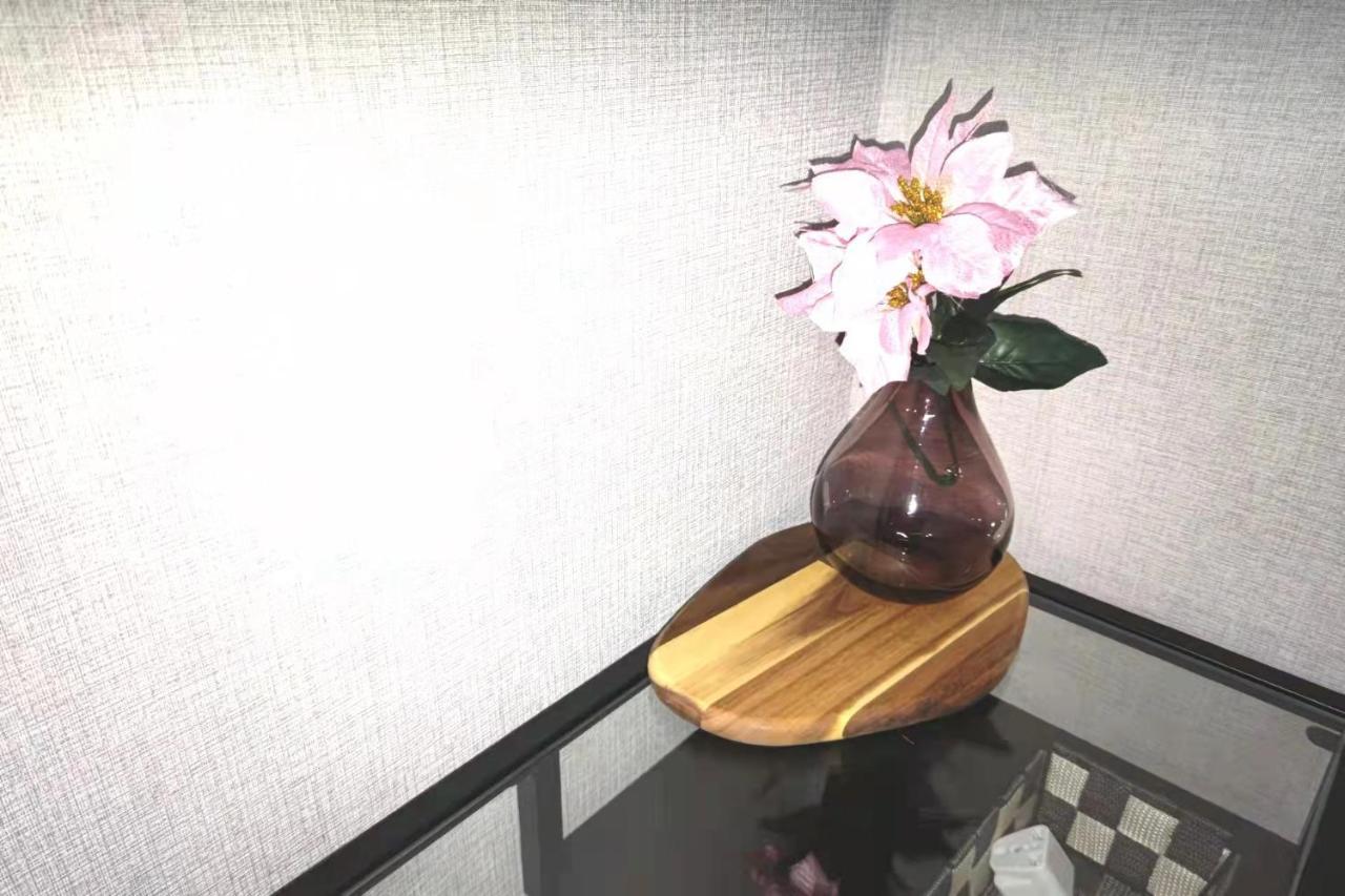 Gm -- Self Check-In -- Room Number & Password Is In The Following Email Tóquio Exterior foto